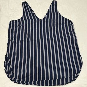 A gray and blue casual blouse from smoke and pet free home